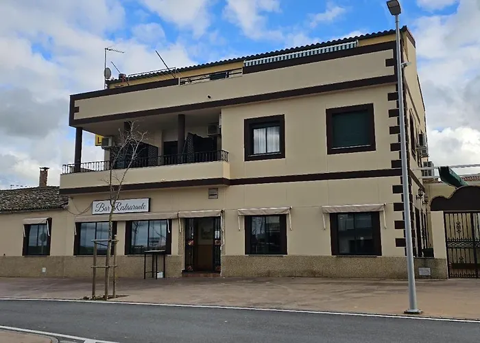 De Llanos * Torreorgaz